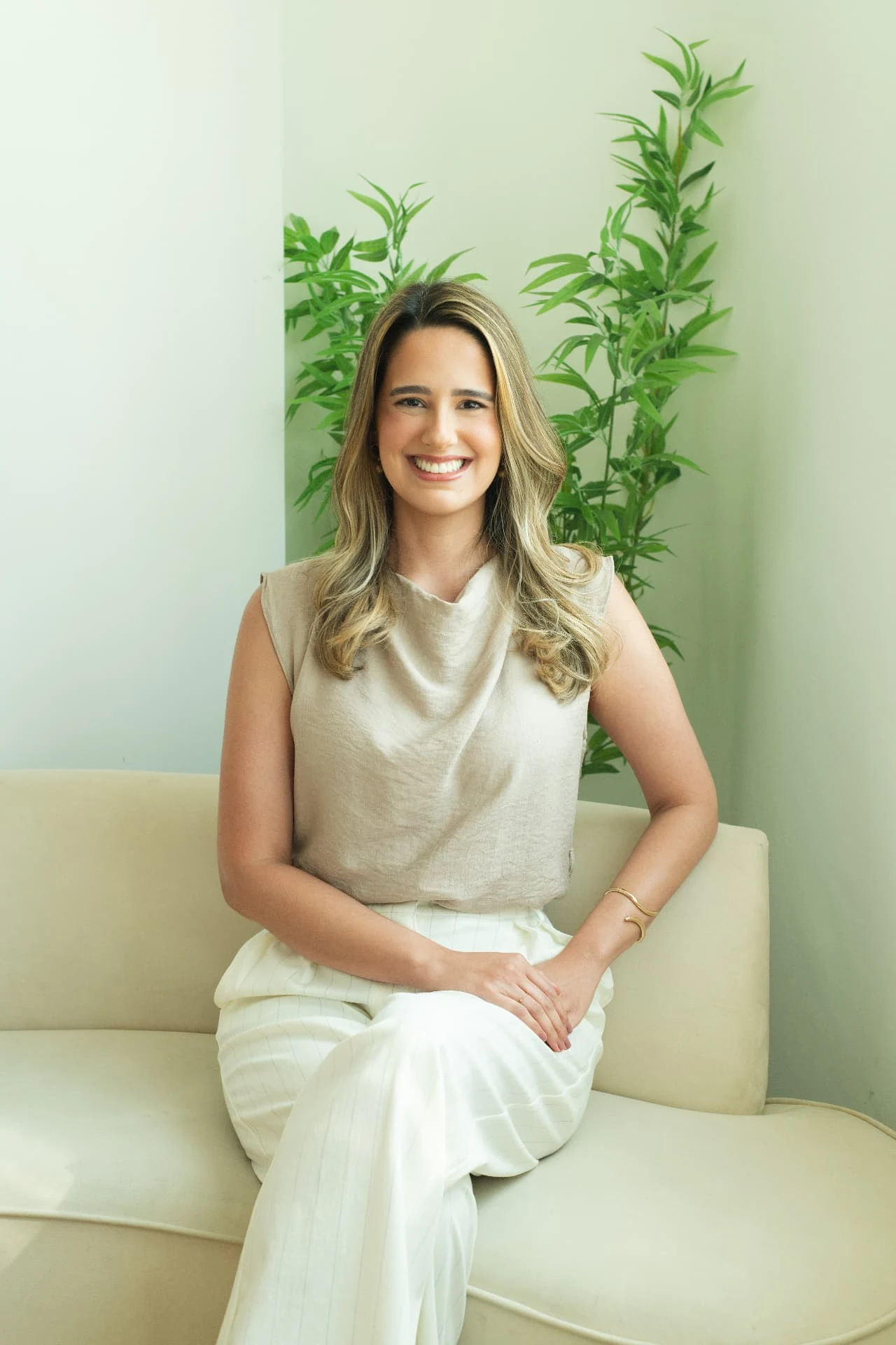 Dra. Ana Luiza Duelli, oftalmologista em Icaraí, Niterói